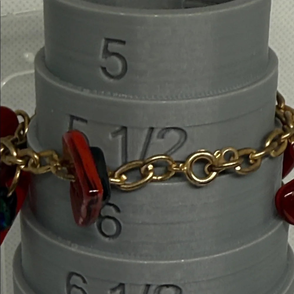Gorgeous vintage Red glass Heart Charm Bracelet